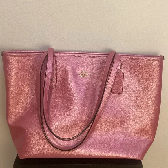 Coach Metallic Pink Tote Bag - Picture 2 of 8